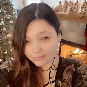 Meet your Posher, Marie